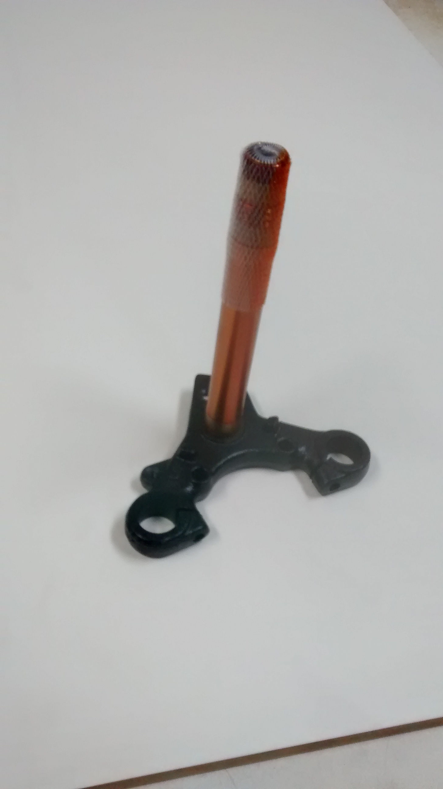 Mesa Inferior Titan 2000 - 2008 ES/KS/Fan 125 Honda